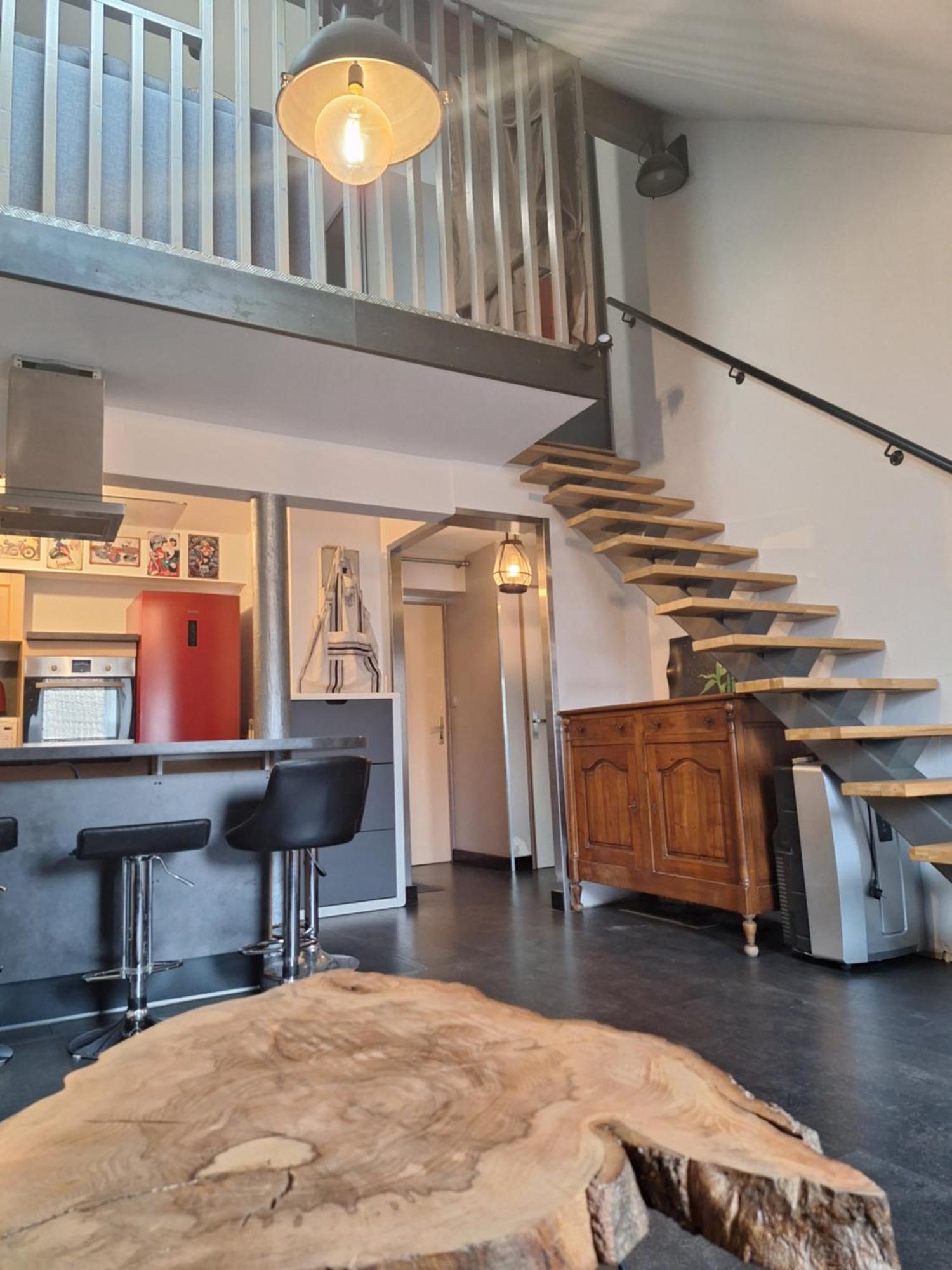 Chez Eric - L'Atypique Appartement Rumilly  Buitenkant foto